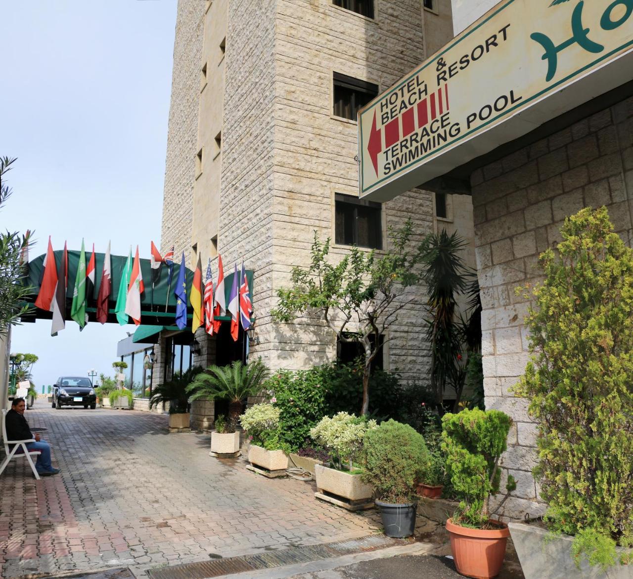 Holiday Suites Hotel & Beach Resort 주니에 외부 사진