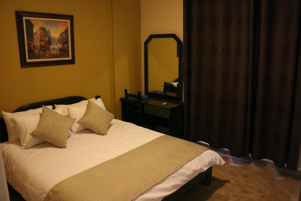 Holiday Suites Hotel & Beach Resort 주니에 외부 사진