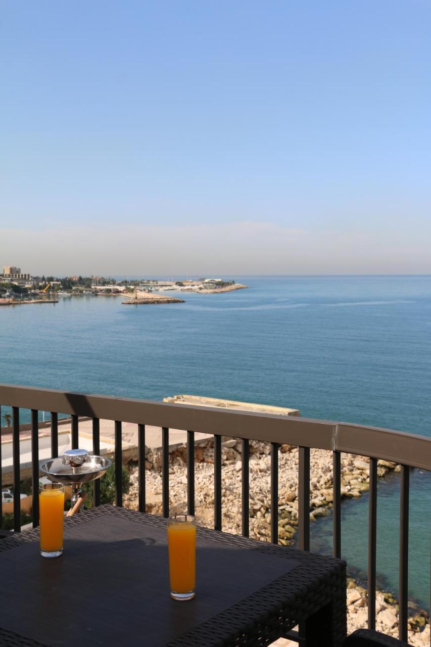 Holiday Suites Hotel & Beach Resort 주니에 외부 사진